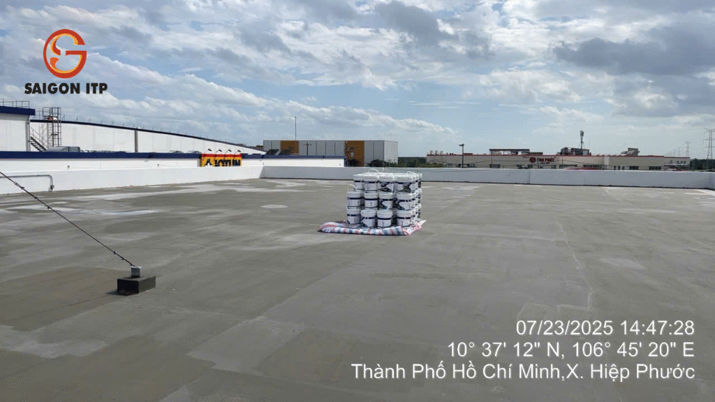 Quy trình thi công sơn chống nóng mái tôn hiệu quả