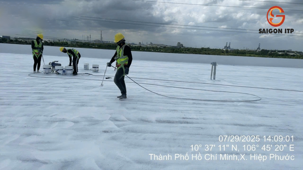 Quy trình thi công sơn chống nóng mái tôn hiệu quả